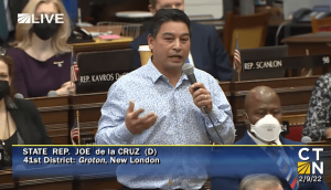 SMART Local 40 member and Conn. State Rep. Joe de la Cruz speaks on the floor of the state legislature.