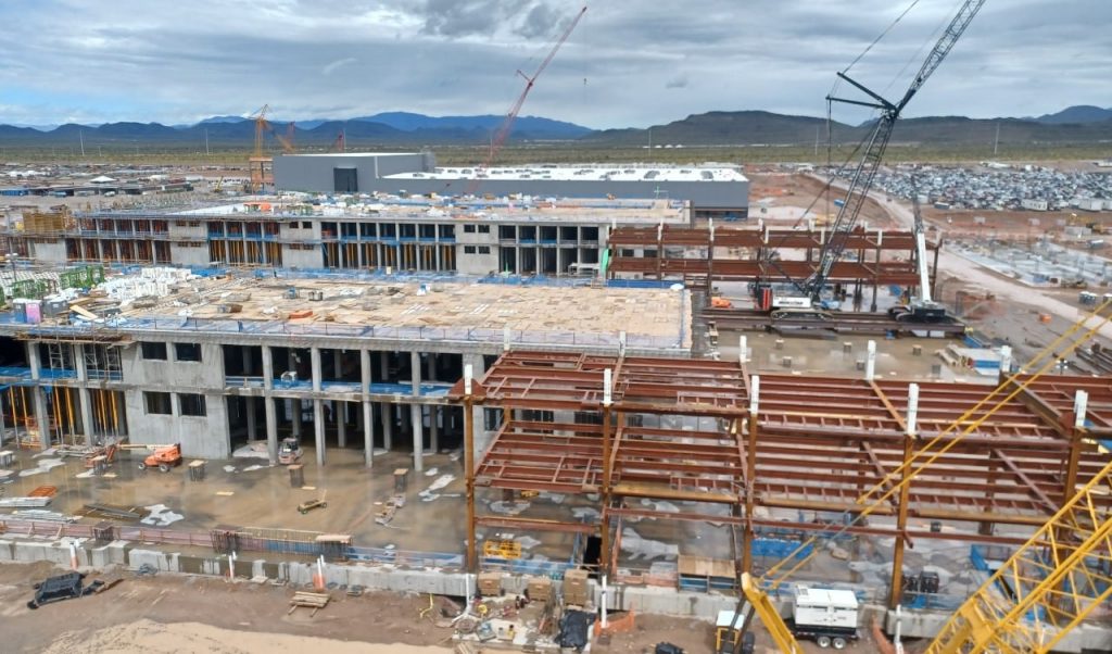 An image of the TSMC chip plant project in Phoenix, Arizona